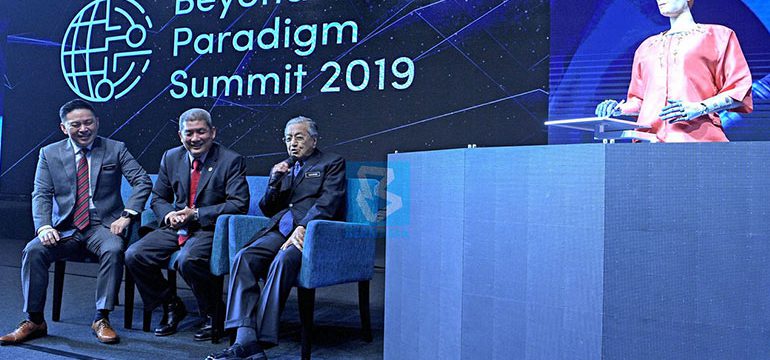 hologram-serba-dinamik-beyond-paradigm-summit-2019